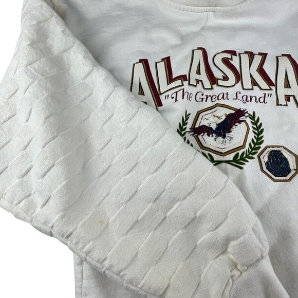 Vintage Alaska The Great Land 90s crewneck sweatshirt distressed/stained - Picture 2 of 4